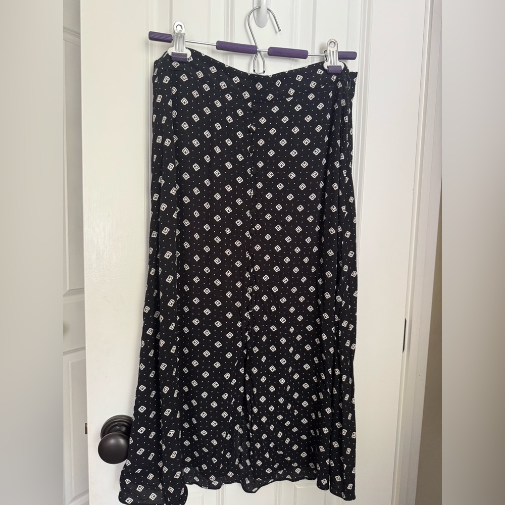 LOFT Black Midi Skirt with White Diamond Print